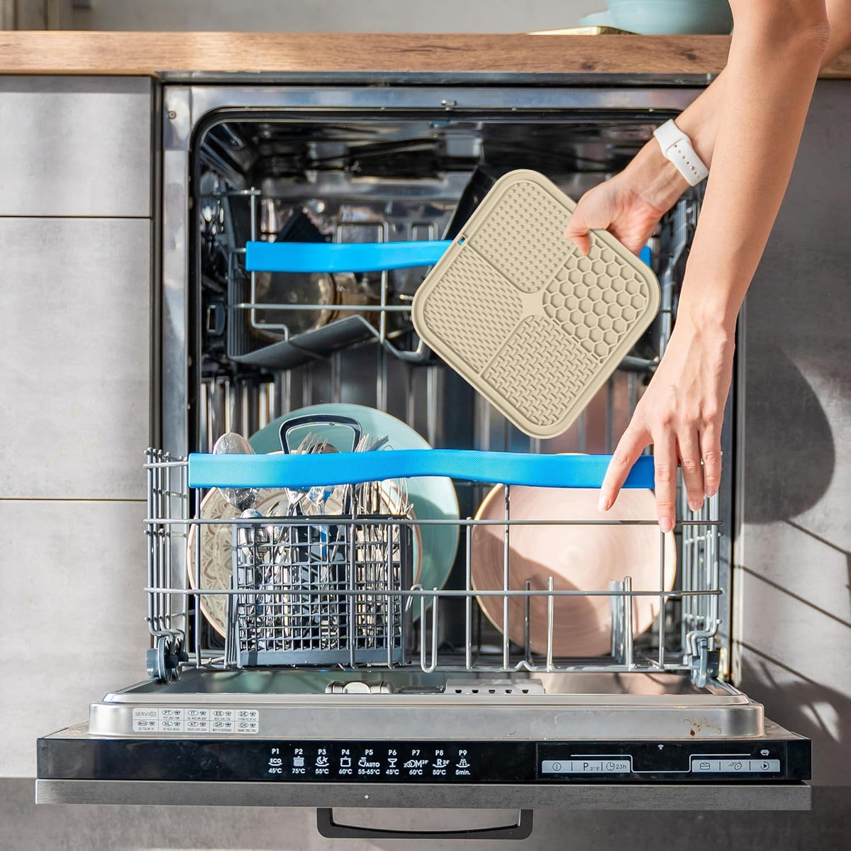 Suction Lick Mat for Dogs & Cats | Keeps Pets Engaged During Bath Time